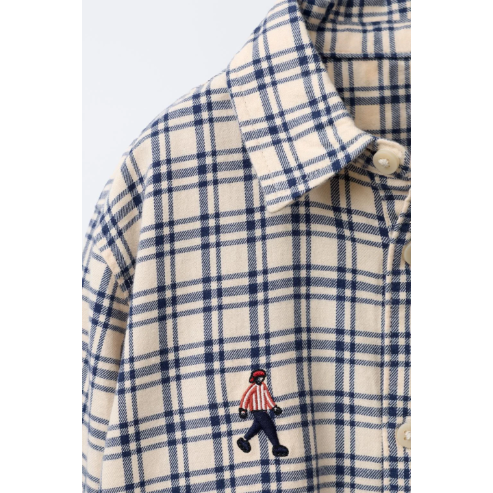 РУБАШКА С ВЫШИВКОЙ И КЛЕТЧАТЫМ УЗОРОМ