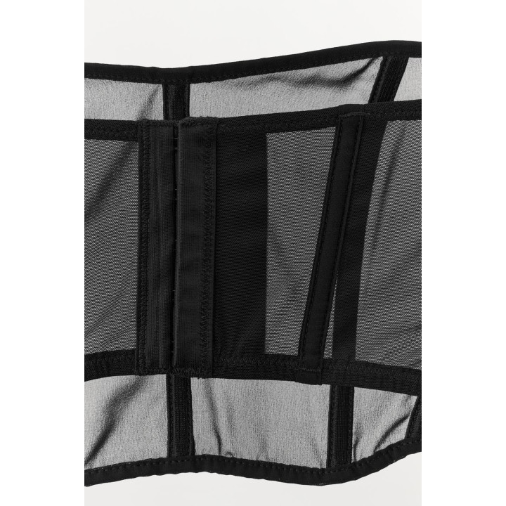 КОРСЕТ С ВЫРЕЗОМ СЕРДЕЧКОМ