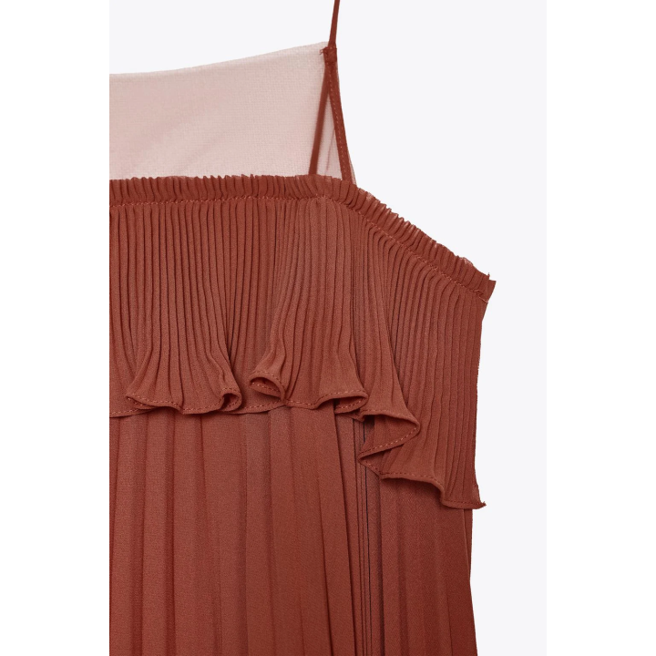 ПЛИССИРОВАННЫЙ ТОП С ВОЛАНОМ