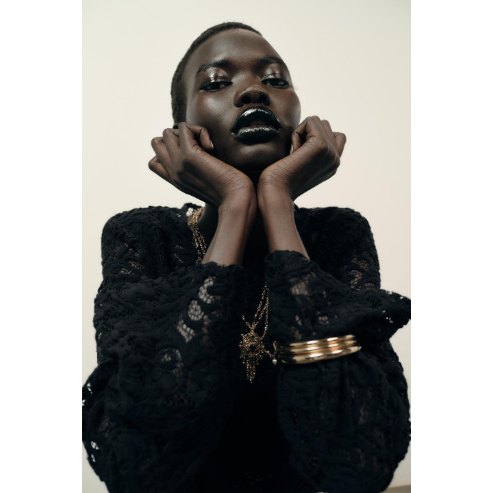 КРУЖЕВНОЙ ТОП С ПОДПЛЕЧНИКАМИ