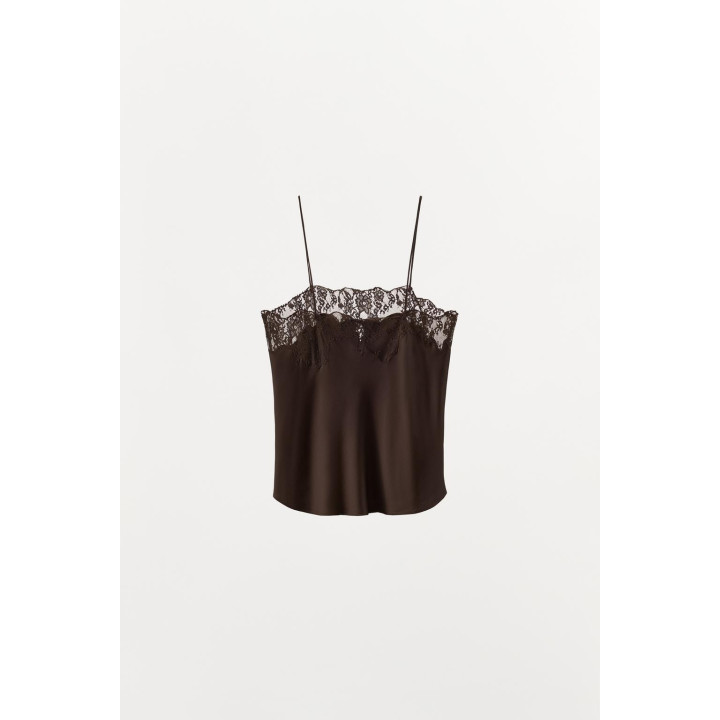 АТЛАСНЫЙ ТОП С КРУЖЕВОМ