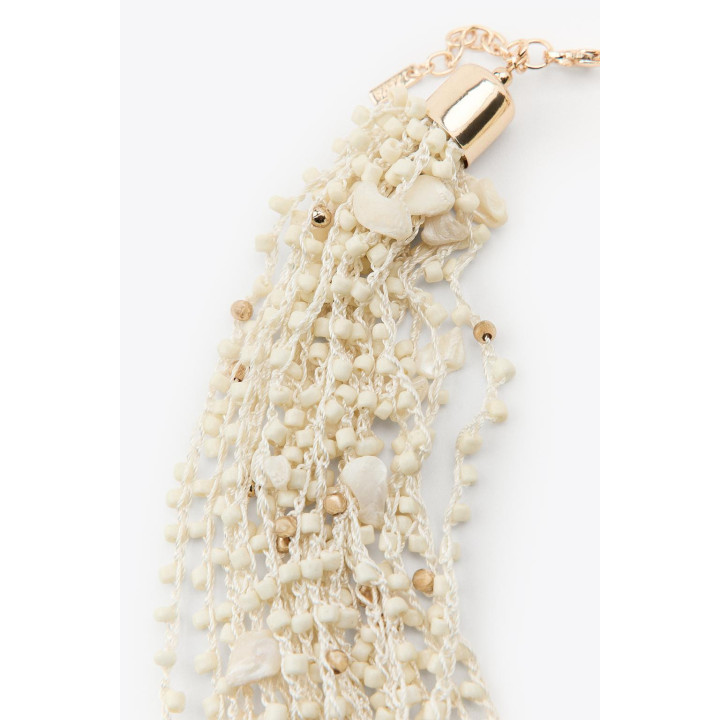 ОЖЕРЕЛЬЕ-НАГРУДНИК С РАКУШКАМИ И БУСИНАМИ