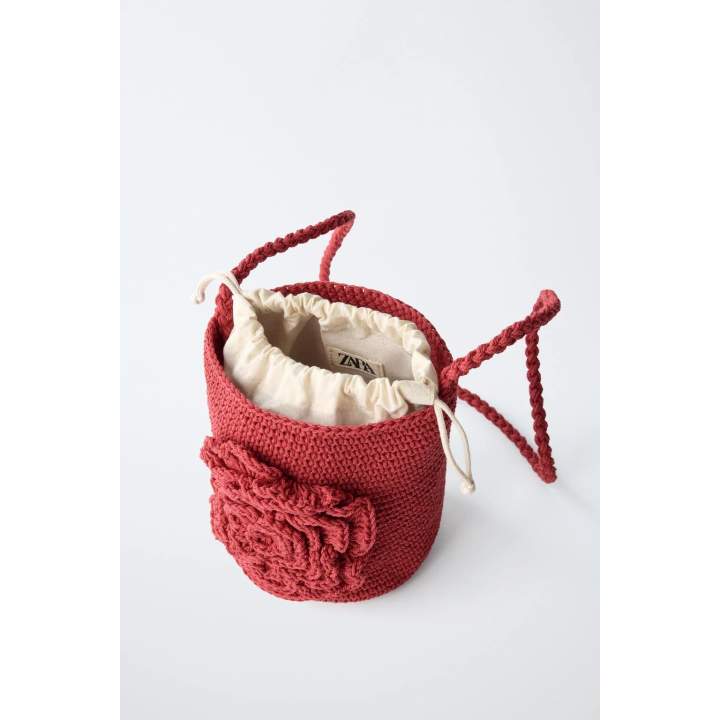 СУМКА ИЗ КРУЖЕВА КРОШЕ С ЦВЕТКОМ