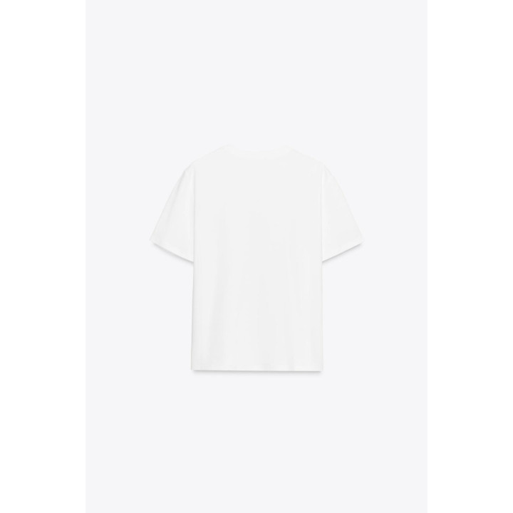 ФУТБОЛКА С ОБЪЕМНЫМИ ЦВЕТАМИ