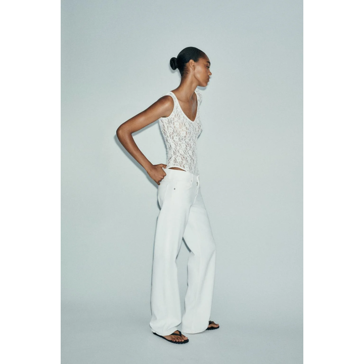 БОДИ ИЗ КРУЖЕВА ШАНТИЛЬИ