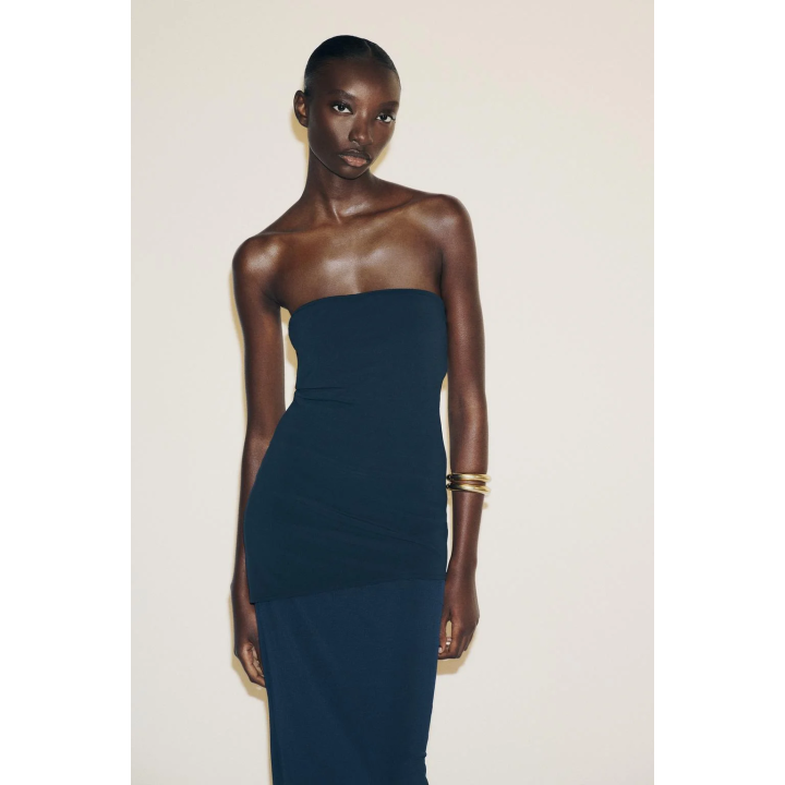 ПЛАТЬЕ БЕЗ БРЕТЕЛЕЙ