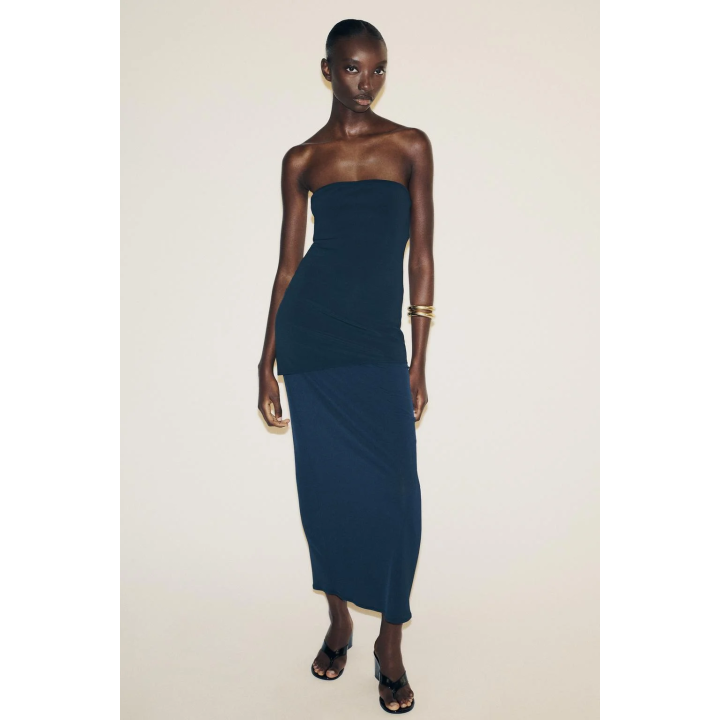 ПЛАТЬЕ БЕЗ БРЕТЕЛЕЙ