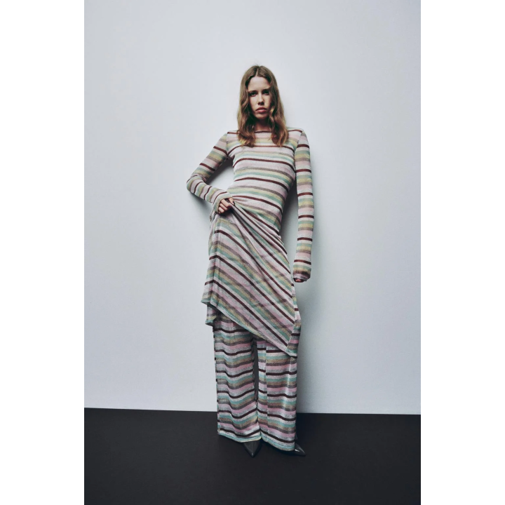 ДЛИННОЕ ПЛАТЬЕ В ПОЛОСКУ С МЕТАЛЛИЗИРОВАННОЙ НИТЬЮ