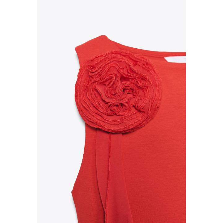 ТОП С ЦВЕТКОМ БЕЗ РУКАВОВ