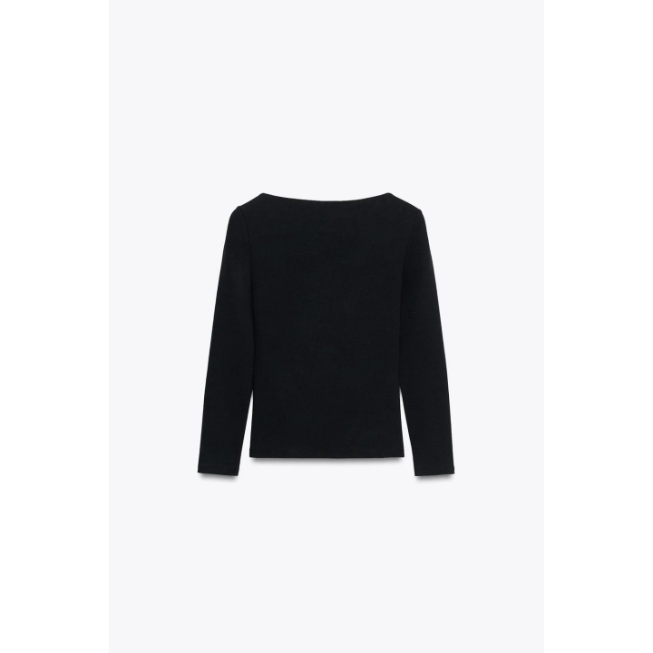 ФУТБОЛКА С ОБЪЕМНЫМ ЦВЕТКОМ