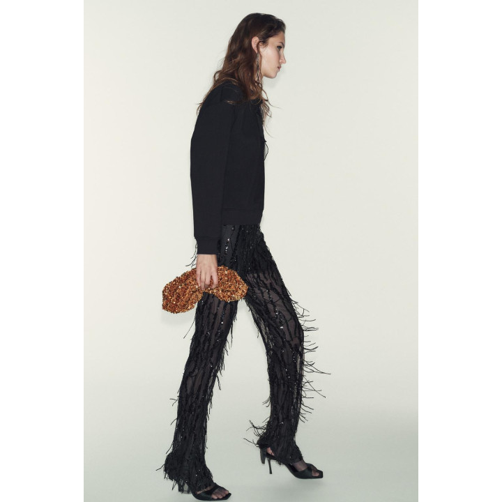 ТОЛСТОВКА ИЗ ОРГАНЗЫ С ЦВЕТОЧНЫМ ПРИНТОМ