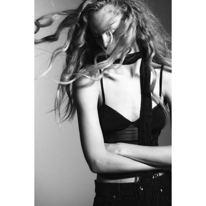 КАРДИГАН С БЛЕСТКАМИ