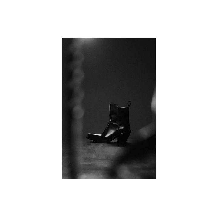 КОЖАНЫЕ БОТИЛЬОНЫ В КОВБОЙСКОМ СТИЛЕ LIMITED EDITION