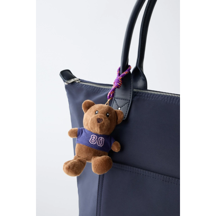 Сумка из нейлона с подвеской медвежонка