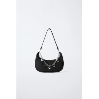 СУМКА С ПЛЕЧЕВЫМ РЕМНЕМ И ПОДВЕСКАМИ