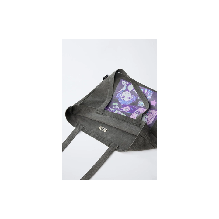 СУМКА-ШОПЕР KPOP DEMON HUNTERS™ NETFLIX ©