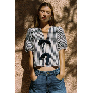 БЛУЗА ЛЬНЯНАЯ С ЗАВЯЗКАМИ