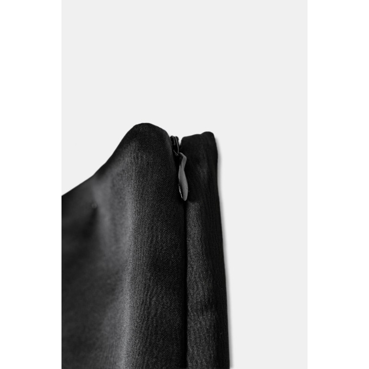 ЮБКА-ШОРТЫ С КРУЖЕВНОЙ ОТДЕЛКОЙ