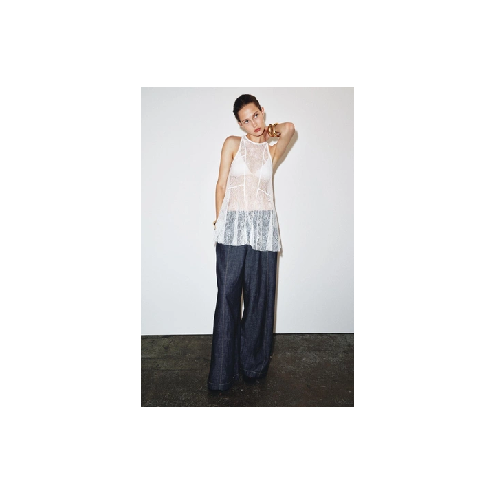 КРУЖЕВНОЕ ПЛАТЬЕ-ХАЛТЕР