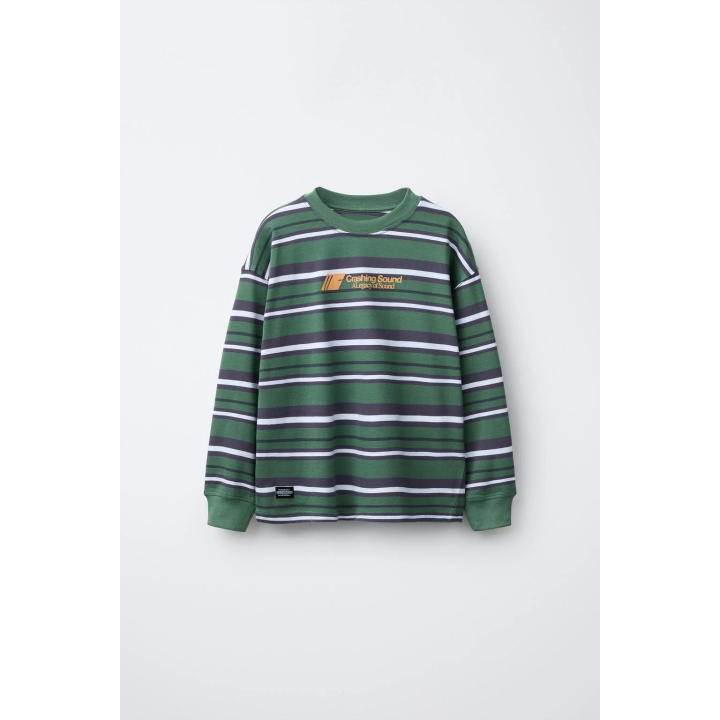 ФУТБОЛКА В ПОЛОСКУ С НАДПИСЬЮ ИЗ ТКАНИ