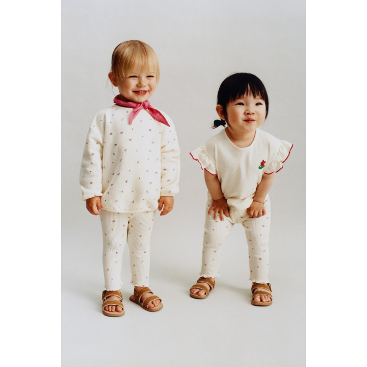 Толстовка с цветочным принтом