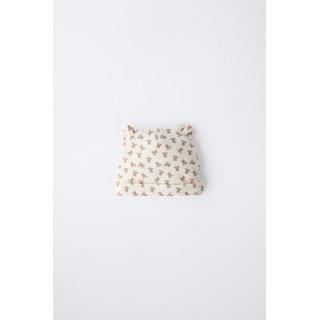 ШАПКА С УШКАМИ И МЕДВЕЖАТАМИ