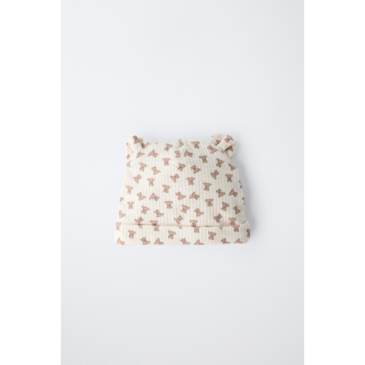 ШАПКА С УШКАМИ И МЕДВЕЖАТАМИ