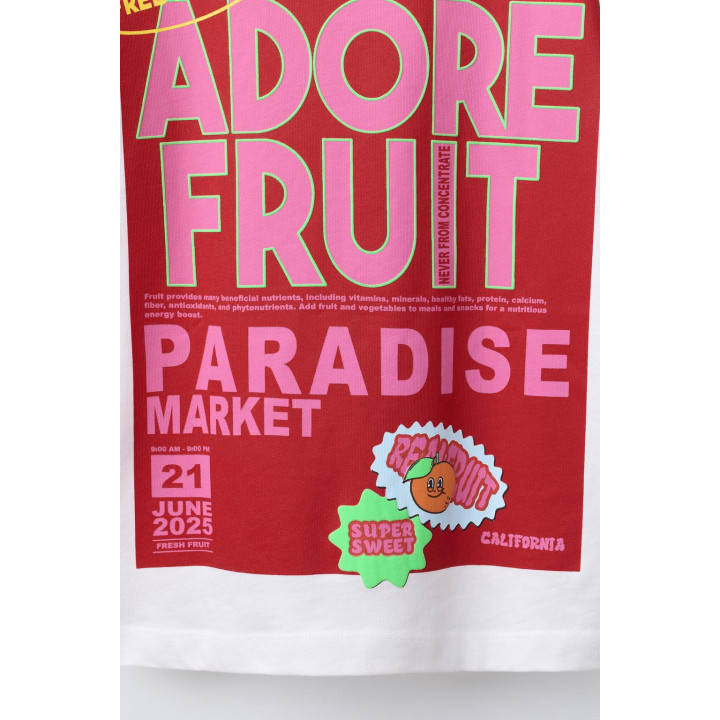 ФУТБОЛКА С ЯБЛОКОМ И ЭТИКЕТКАМИ