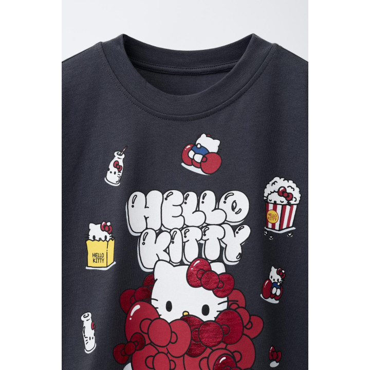 ФУТБОЛКА HELLO KITTY © SANRIO