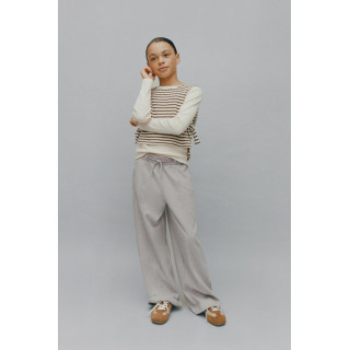 ФУТБОЛКА В КОМБИНАЦИИ С ЖИЛЕТОМ В ПОЛОСКУ