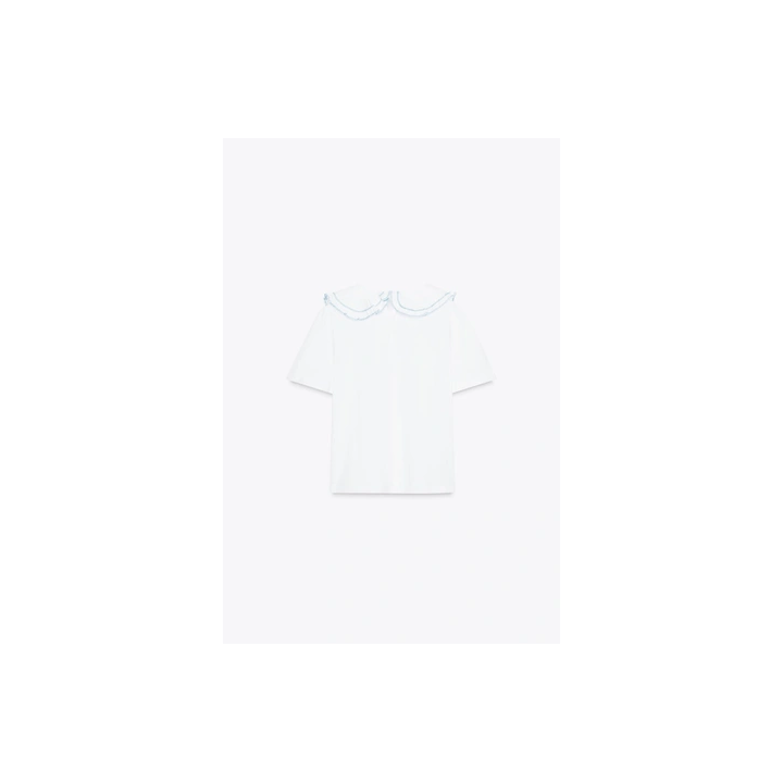 T-SHIRT WITH PETER PAN COLLAR