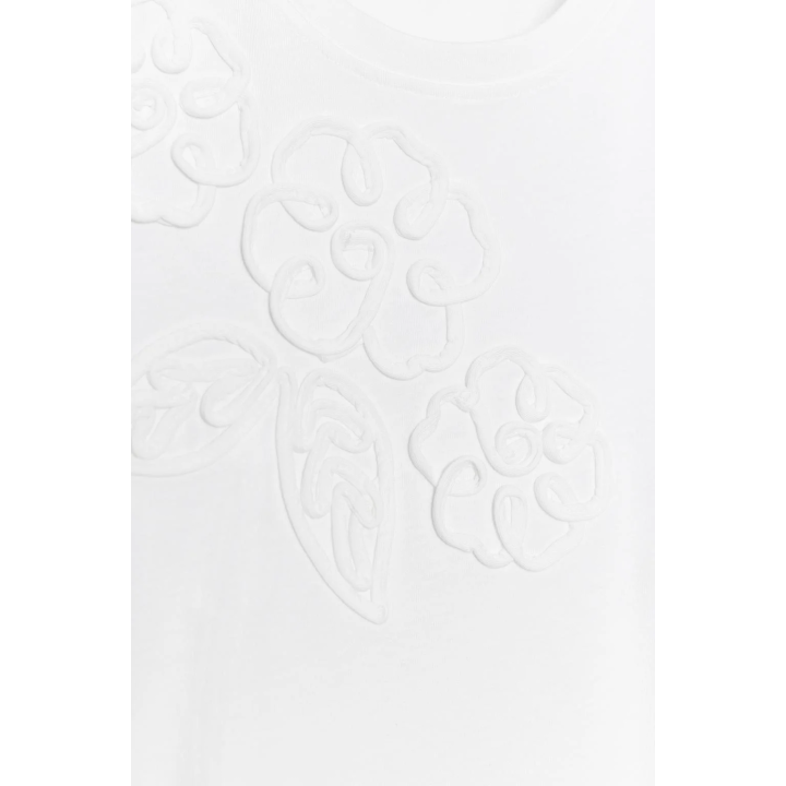 ФУТБОЛКА С РЕЛЬЕФНЫМИ ЦВЕТАМИ