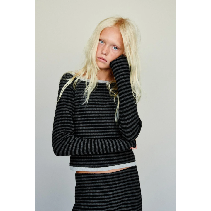 ФУТБОЛКА В ПОЛОСКУ С ДВОЙНОЙ ТЕКСТУРОЙ