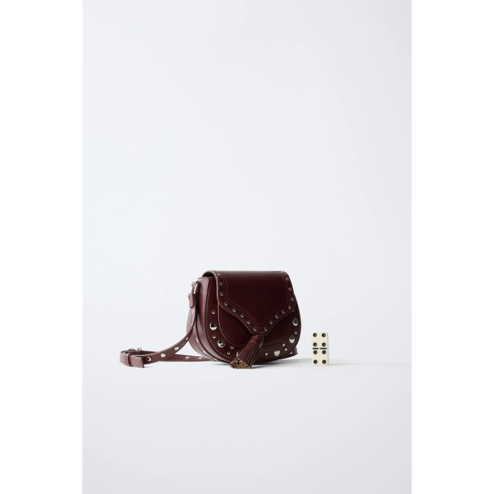 СУМКА С ЗАКЛЕПКАМИ