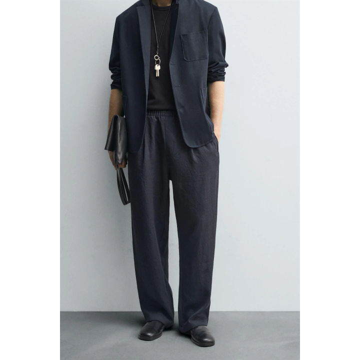 СТРУЯЩИЕСЯ БРЮКИ СО СКЛАДКАМИ