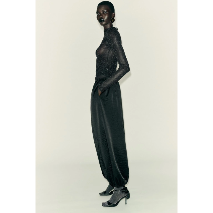 ТОП С БЛЕСТЯЩЕЙ НИТЬЮ