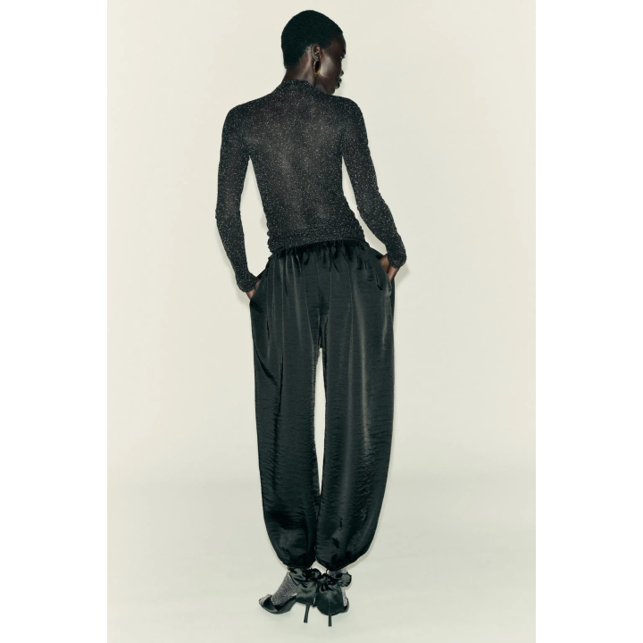 ТОП С БЛЕСТЯЩЕЙ НИТЬЮ