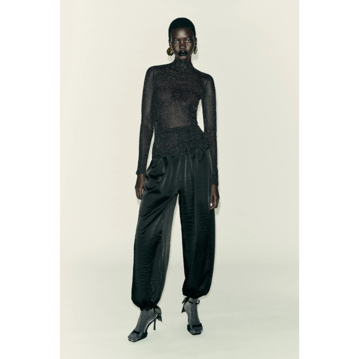 ТОП С БЛЕСТЯЩЕЙ НИТЬЮ