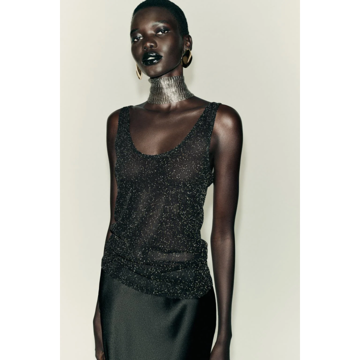 ТОП ИЗ МЕТАЛЛИЗИРОВАННОЙ НИТИ