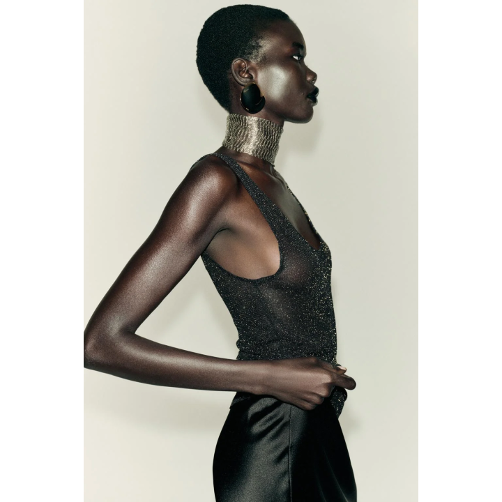 ТОП ИЗ МЕТАЛЛИЗИРОВАННОЙ НИТИ