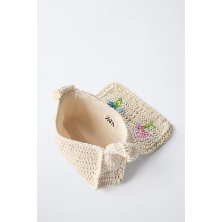 СУМКА ИЗ КРУЖЕВА КРОШЕ С ЦВЕТКОМ