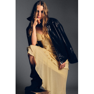 КОМБИНИРОВАННОЕ ПЛАТЬЕ С ВОЛАНАМИ