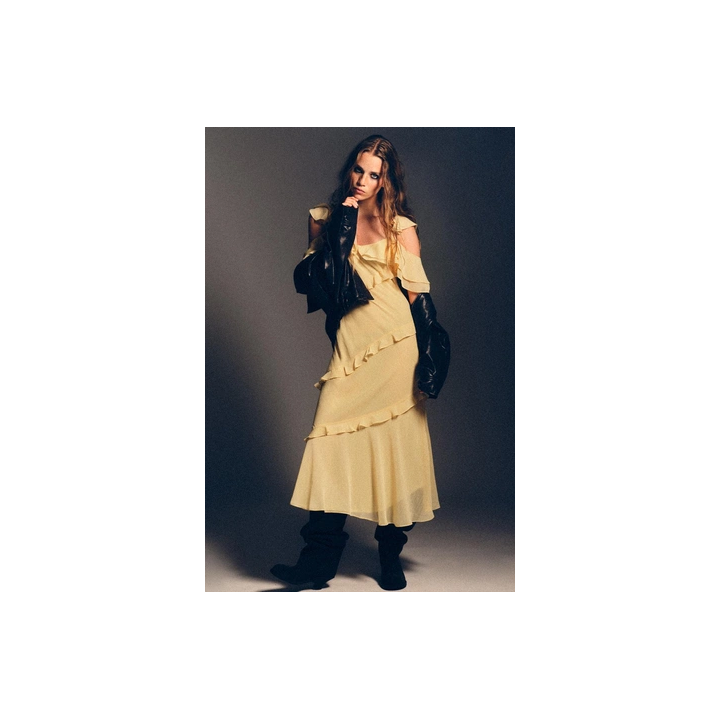 КОМБИНИРОВАННОЕ ПЛАТЬЕ С ВОЛАНАМИ