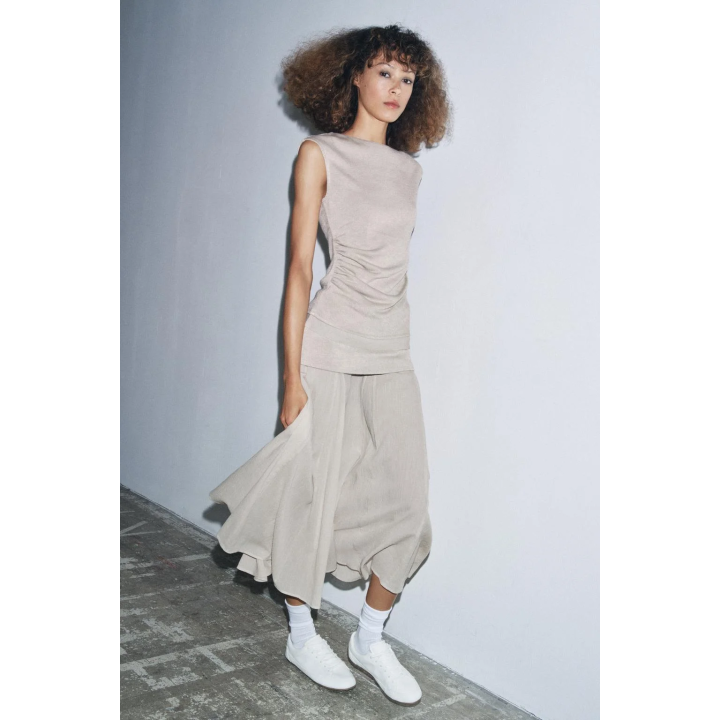 ТОП ИЗ МЯГКОЙ ТКАНИ С ДРАПИРОВКОЙ