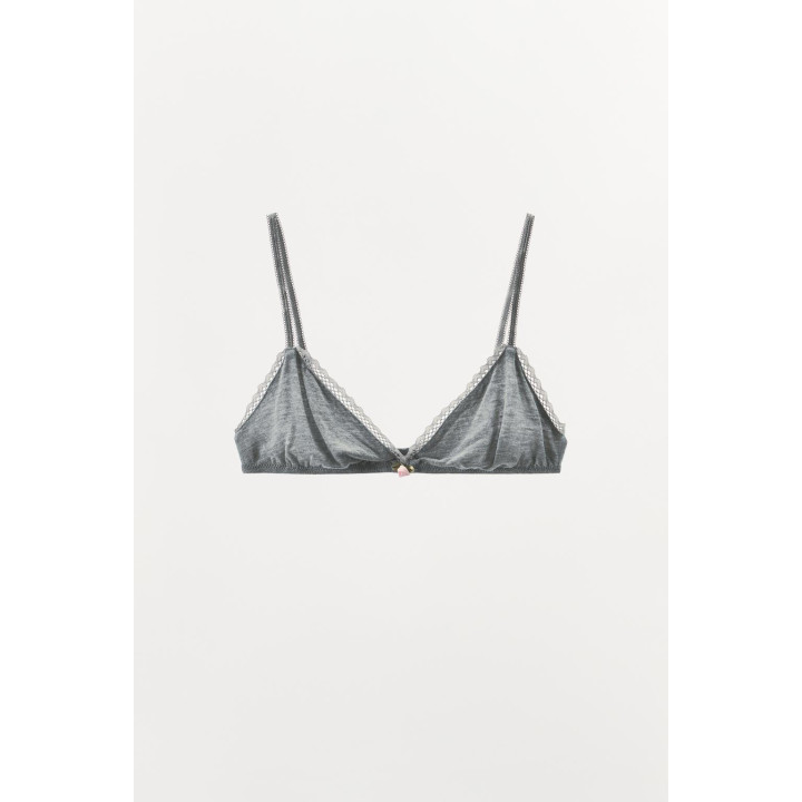 БРАЛЕТТ С ТРЕУГОЛЬНЫМИ ЧАШКАМИ И АЖУРНЫМ ЦВЕТКОМ