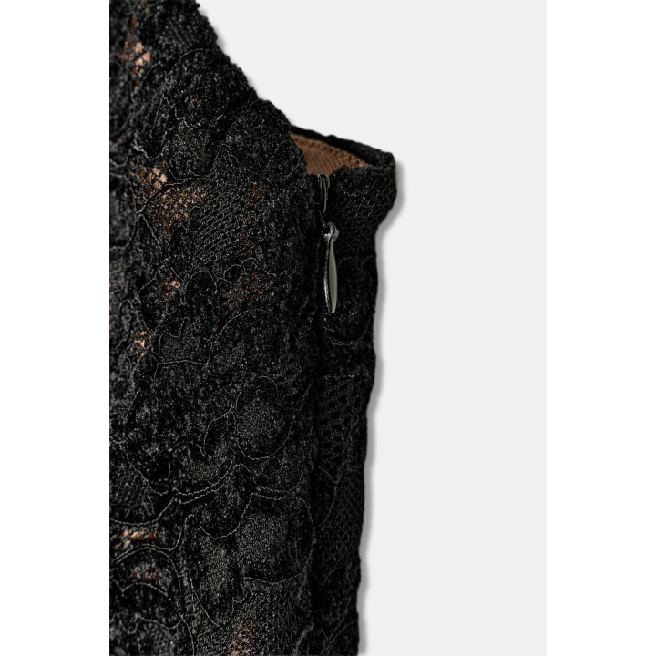 ТОП С БАСКОЙ И КРУЖЕВОМ