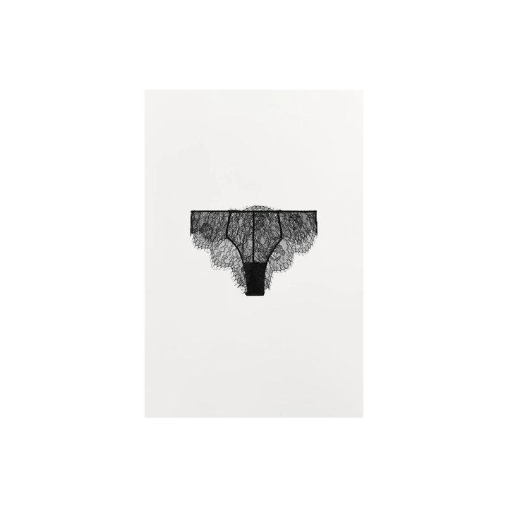 КРУЖЕВНЫЕ ТРУСЫ