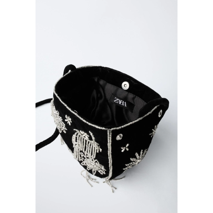 СУМКА С ДЕКОРАТИВНЫМИ ДЕТАЛЯМИ