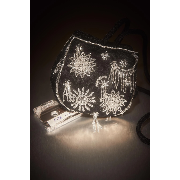 СУМКА С ДЕКОРАТИВНЫМИ ДЕТАЛЯМИ