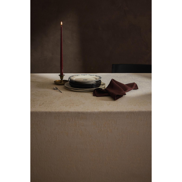 Тканевая новогодняя скатерть с цветочным узором zara